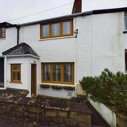 Buy this 3 bed townhouse on The Cutting in Llanfoist, NP7 9NP