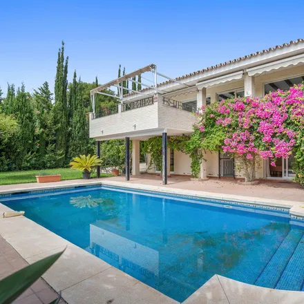 Buy this 4 bed house on Guadalmina Alta in BUS, 29678 Marbella