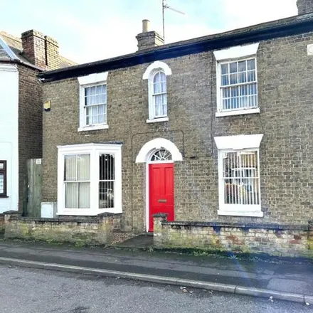 Buy this 3 bed duplex on Station Street in Chatteris, PE16 6NB
