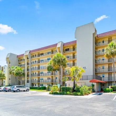 Rent this 1 bed condo on Poinciana Drive in The Fountains, Greenacres