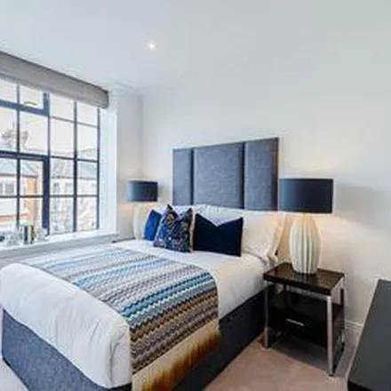 Image 1 - Palace Wharf, 6-23 Rainville Road, London, W6 9HB, United Kingdom - Apartment for rent