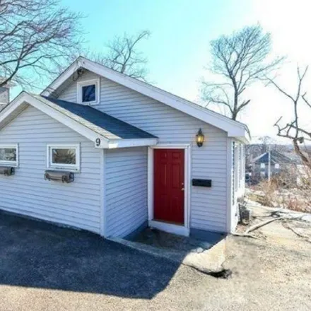 Image 2 - 9 Maple Lane, Straits Pond, Hull, MA, USA - House for rent