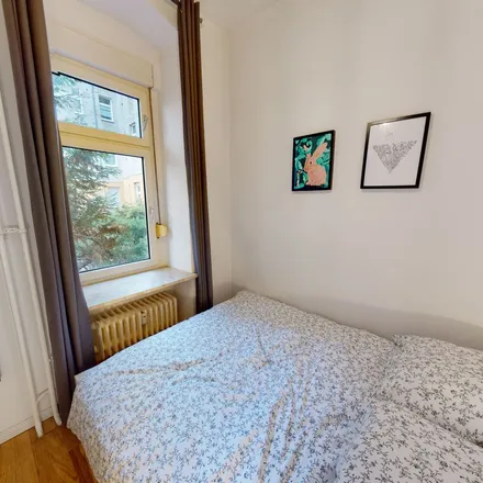 Rent this 3 bed apartment on Guineastraße 32 in 13351 Berlin, Germany