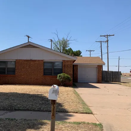 Rent this 3 bed house on 4609 Fordham Street in Lubbock, TX 79416