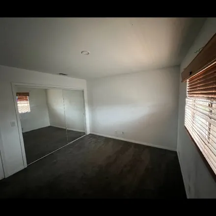 Image 2 - 346 North Grant Avenue, Oxnard, CA 93030, USA - Apartment for rent