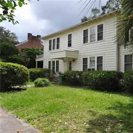Rent this 1 bed apartment on 887 Northeast 5th Street in Gainesville, FL 32601