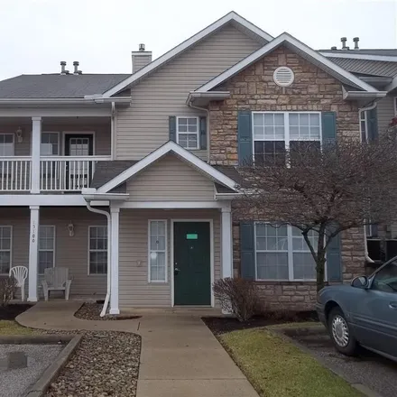 Rent this 3 bed condo on 15199 Lenox Drive in Strongsville, OH 44136