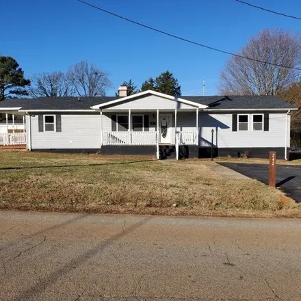Buy this 3 bed house on 296 Dodd Street in Chase City, VA 23924