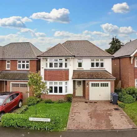 Rent this 4 bed house on Cricketers Grove in Harborne, B17 8BF