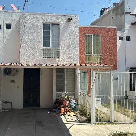Buy this 2 bed house on Avenida del Pino Privada 3 in 45609 Tlaquepaque, JAL
