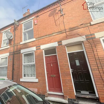 Rent this 2 bed townhouse on 119 Westwood Road in Nottingham, NG2 4FU