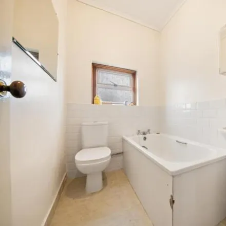 Image 7 - 38 St. Margaret's Road, London, W7 2HF, United Kingdom - House for sale