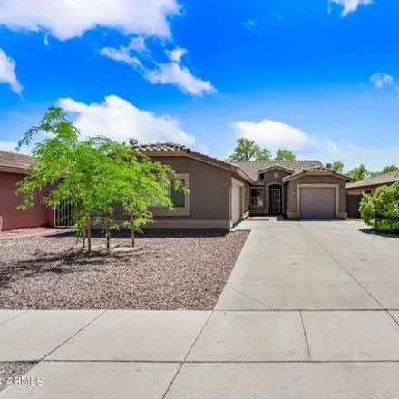 Rent this 4 bed house on 2533 West Darrel Road in Phoenix, AZ 85041