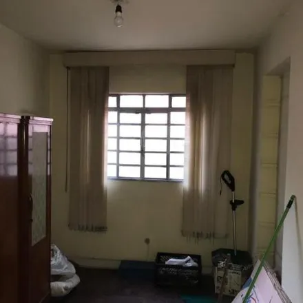 Buy this 4 bed house on Rua das Rosas 65 in Mirandópolis, São Paulo - SP