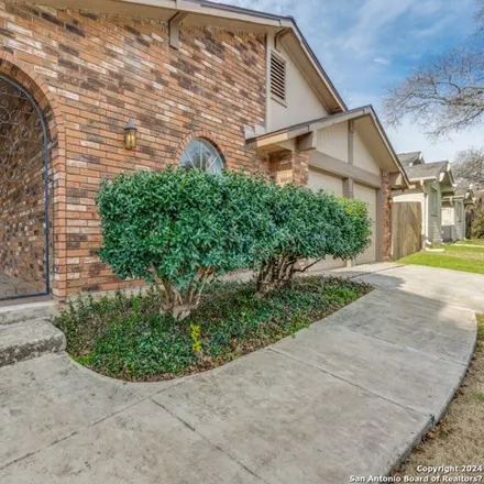 Image 3 - 130 Amistad Boulevard, Universal City, Bexar County, TX 78148, USA - House for sale