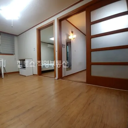 Rent this 2 bed apartment on 서울특별시 강남구 논현동 157-12