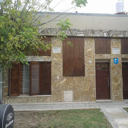 Buy this studio house on Fortunato Lacamera 1097 in Burzaco, Argentina