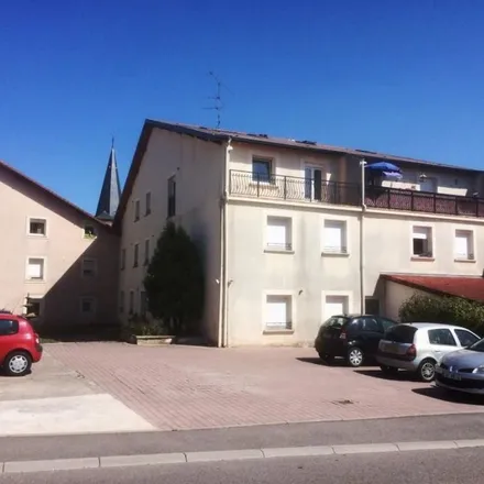 Rent this 3 bed apartment on 2 bis Rue Jean Moulin in 54360 Damelevières, France
