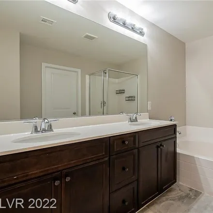 Image 4 - 10145 Watchtide Court, Las Vegas, NV 89166, USA - House for sale