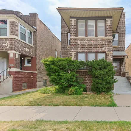 Buy this 7 bed duplex on 7930 South Princeton Avenue in Chicago, IL 60620