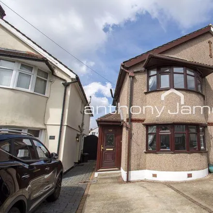 Rent this 2 bed duplex on Brixham Road in London, DA16 1EH