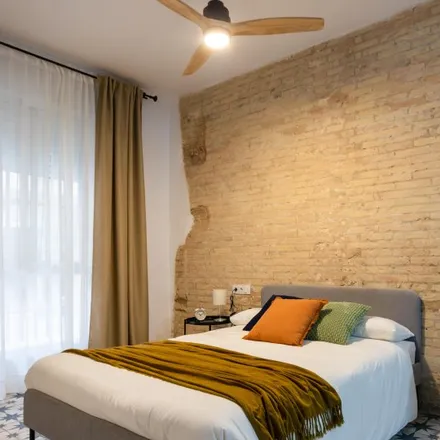 Rent this 1 bed apartment on Carrer de Dalt de la Mar in 4, 46024 Valencia