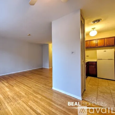 Image 3 - 660 W Wrightwood Ave, Unit CL-508 - Apartment for rent