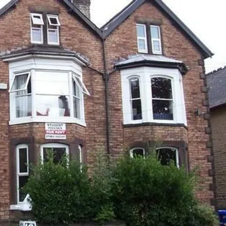 Rent this 6 bed townhouse on Highnam Crescent Road in Sheffield, S10 1BZ