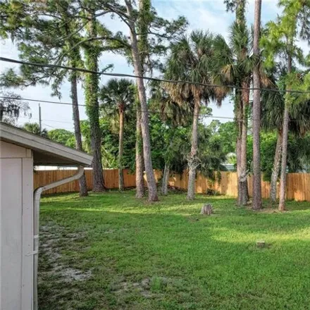 Image 4 - 2324 Yule Tree Drive, Edgewater, FL 32141, USA - House for sale