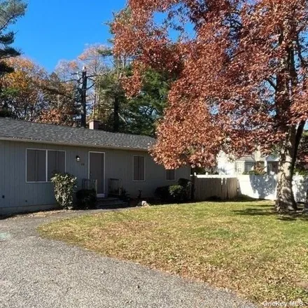 Buy this 3 bed house on 210 Wheeler Road in Hauppauge, Islip