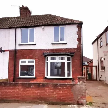 Rent this 3 bed duplex on David Road in Stockton-on-Tees, TS20 2EY