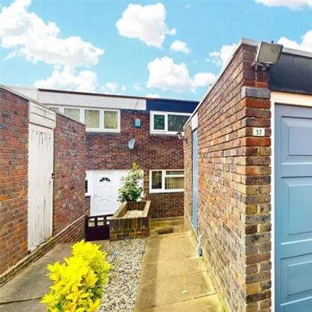 Buy this 2 bed townhouse on Wickham Place in Basildon, SS16 5UN