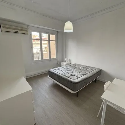Rent this 7 bed apartment on Carrer del Doctor Josep Juan Dòmine in 10, 46011 Valencia