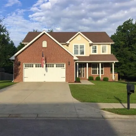 Rent this 4 bed house on 186 West Mandarin Court in Radcliff, KY 42701