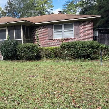 Buy this 2 bed house on 1120 Dandridge Road in Walterboro, SC 29488