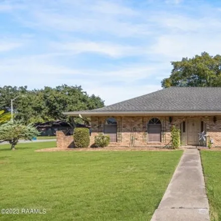 Buy this 3 bed house on 422 Saucier Parkway in Lafayette, LA 70506