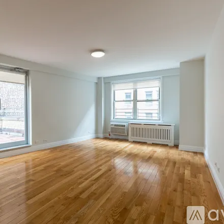 Rent this 1 bed apartment on W 89th St Broadway