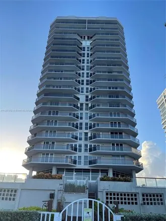 Image 1 - The Sterling Condos, 6767 Collins Avenue, Atlantic Heights, Miami Beach, FL 33141, USA - Condo for rent
