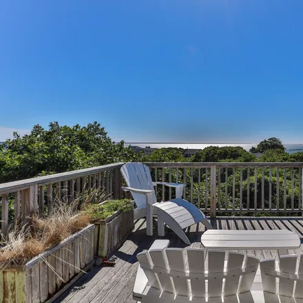 Buy this 2 bed condo on 4 Willow Drive in Provincetown, MA 02657