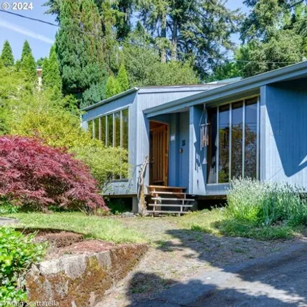 Buy this 1 bed house on 4585 SW Julia St in Portland, Oregon