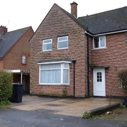 Rent this 3 bed duplex on 13 Davenport Avenue in Oadby, LE2 5HP