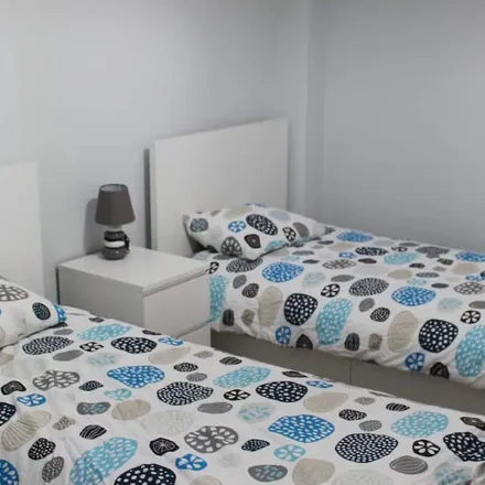 Rent this 3 bed house on 2725-568 Distrito da Guarda