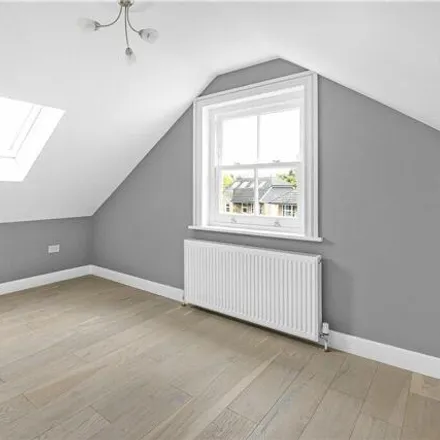 Image 4 - 90 Harvest Road, Englefield Green, TW20 0QS, United Kingdom - House for sale
