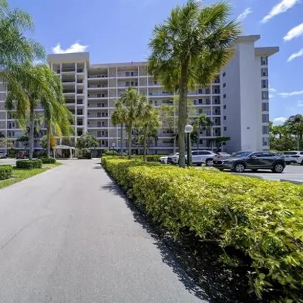 Buy this 3 bed condo on Palms Course in South Course Drive, Pompano Beach