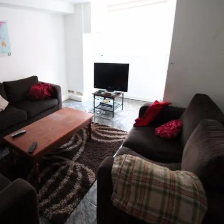 Rent this 6 bed house on 51 Chestnut Avenue in Leeds, LS6 1BA