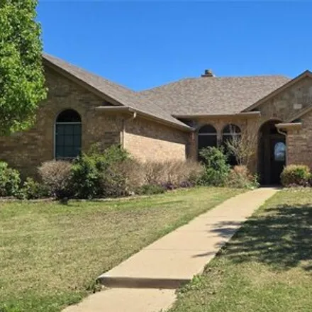 Image 2 - 194 Boulder Creek Drive, Johnson County, TX 76009, USA - House for sale