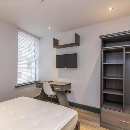 Rent this 6 bed apartment on Howard Street in Nottingham, NG1 3LT