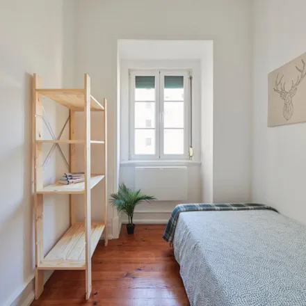 Image 2 - Rua Augusto Gil, Lisbon, Portugal - Room for rent