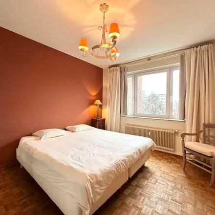 Rent this 2 bed apartment on Avenue de Tervueren - Tervurenlaan 186 in 1150 Woluwe-Saint-Pierre - Sint-Pieters-Woluwe, Belgium