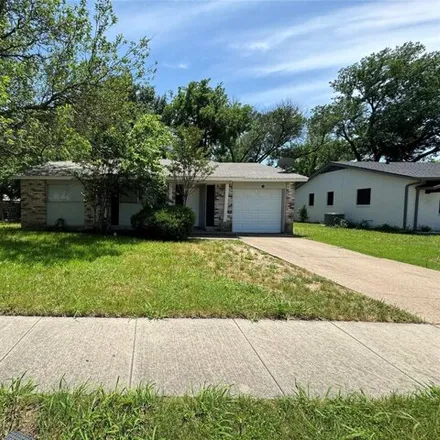 Buy this 3 bed house on 1302 Janann Ave in Arlington, Texas